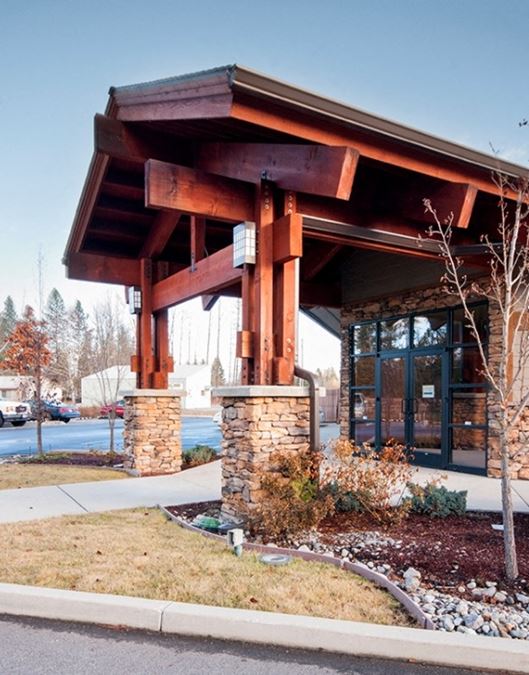 613 Ridley Village Road, Sandpoint, ID 83864